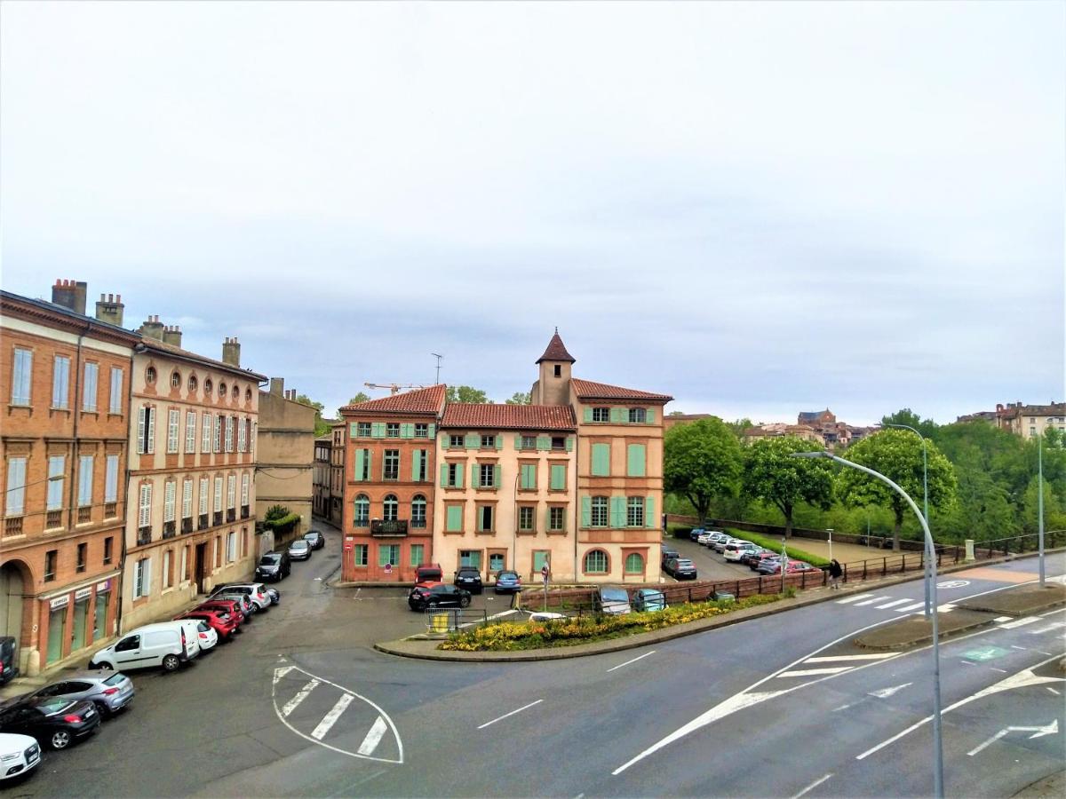 Chambre Privee Et Spacieuse Au Sein D'Un Logement Partage - Central, Quartier Villebourbon - 3 Chambres Doubles - 2 Balcons - Places De Stationnements Gratuites - 5 Min A Pied Gare Et Hypercentre Montauban Exteriér fotografie